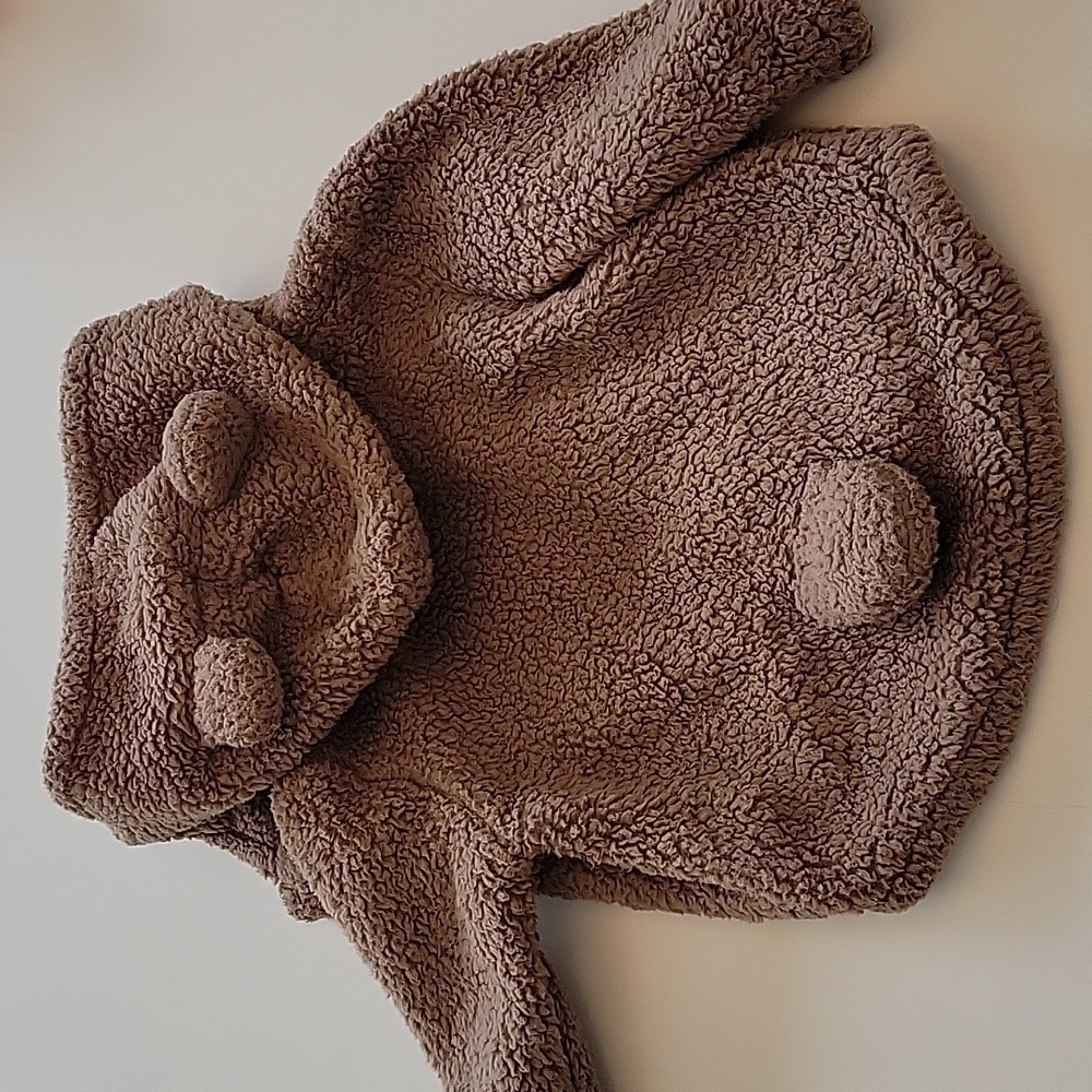 Adorable baby bear warm fleece hoodie 3M with ears and tail and extended back
